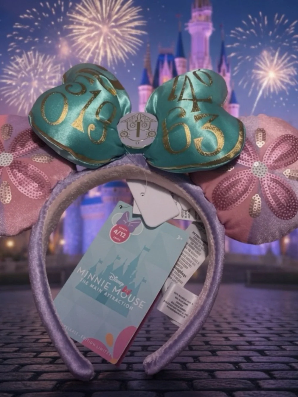 NWT Disney Minnie Mouse Ears The Main Attraction Series #4/12 It’s A Sma…